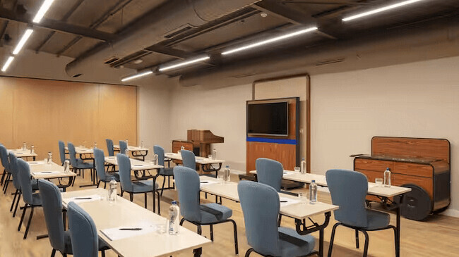 DoubleTree by Hilton Bodrum Marina Vista